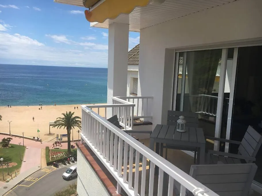 Seahomes Vacations - Seafront Apt Fenals With Pkg يوريت دي مار